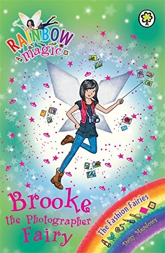 Brooke the Photographer Fairy (Rainbow Magic: The Fashion Fairies)