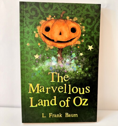 Book the marvellous land of oz